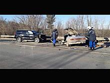 Под Самарой на М-5 в результате лобового столкновения двух машин серьезно пострадал один из водителей