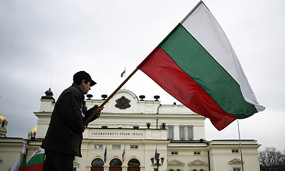 Болгария объявила о высылке 10 российских дипломатов