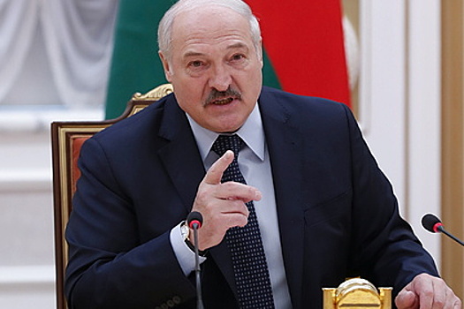 Лукашенко примет решение об ограничении срока полномочий президента Белоруссии