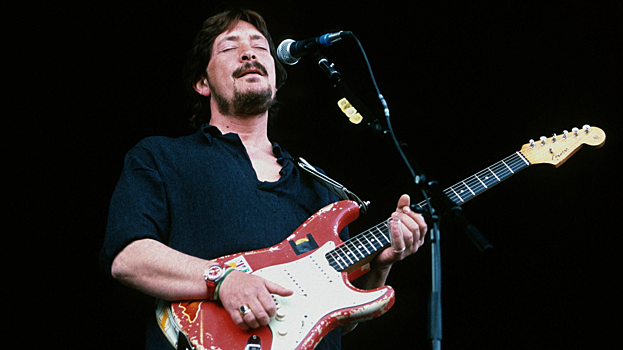 Какую сумму ежегодно зарабатывал покойный Крис Ри на популярной рождественской песне — вы удивитесь