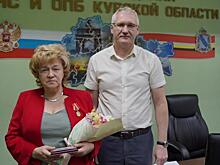 Курских добровольцев наградили медалями «Защитник Курской области»
