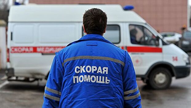 В Петербурге три человека пострадали в ДТП с машиной скорой помощи