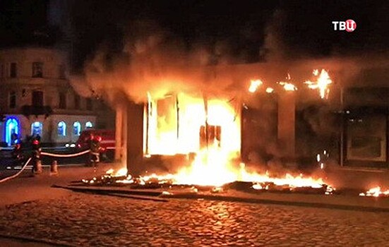 После пожара в отделении Сбербанка во Львове возбудили дело