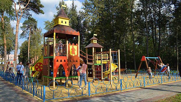 «Учитываем мнение жителей». Более 240 детских площадок установят на территории Московской области в 2019 году