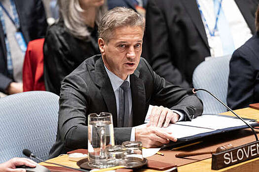 Премьер Словении Голоб поблагодарил Баха за допуск россиян на ОИ-2024