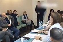 В Закарпатской области депутат взорвал гранаты прямо во время сессии