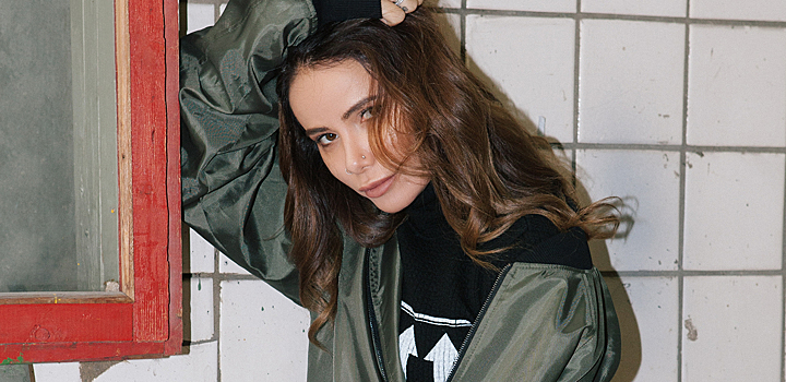 Айза Анохина наконец прокомментировала скандал с Тати, а еще рассказала о сексе и рэпе