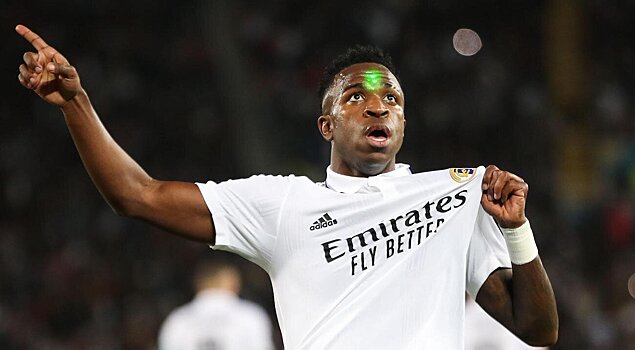 Тибо Куртуа: «Винисиуса назвали «сыном шлюхи», фанаты пели «Винисиус, умри», а родители с детьми показывали средние пальцы. Пора перестать смотреть на Вини, надо взглянуть на людей»