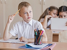 Самые старательные ученики Челябинской области встретятся с губернатором и получат подарки