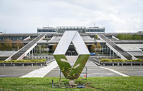 Приравнять к свастике: рискнет ли Renault производить БПЛА на Украине?