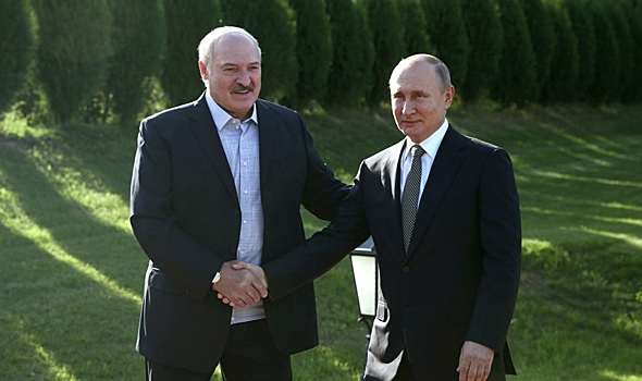 Виторган высмеял позу Лукашенко