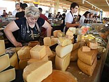 Чем опасно чрезмерное употребление сыра