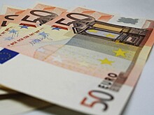 Курс евро снизился до 90,49 рубля на Московской бирже