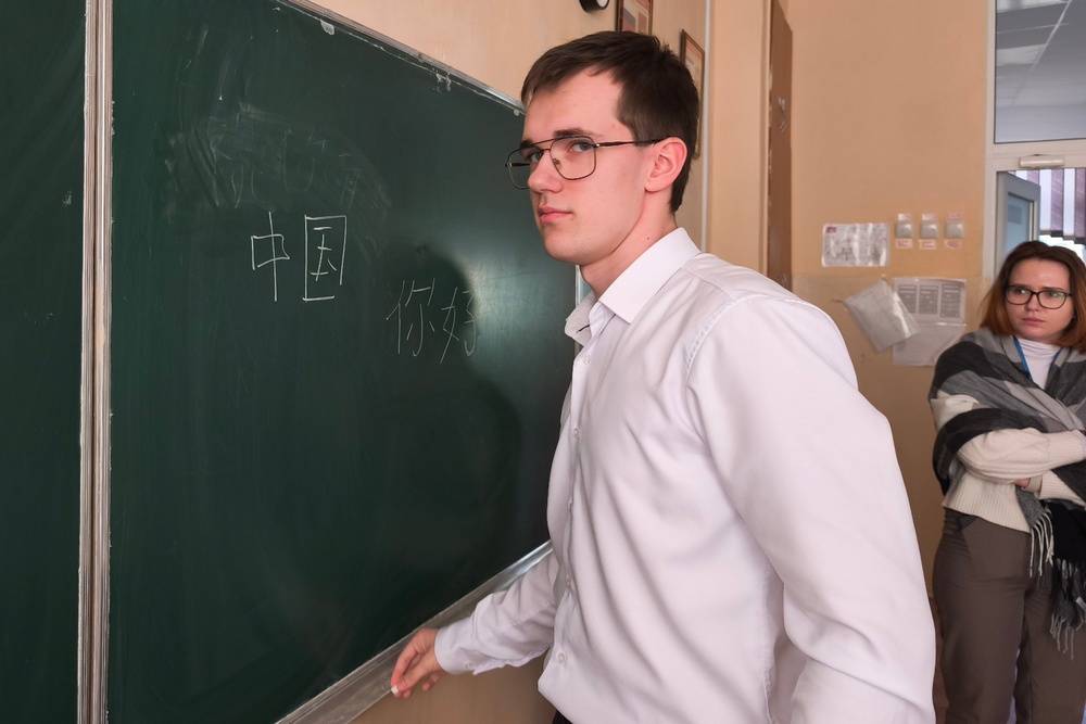 В Крыму школьники массово увлеклись изучением китайского языка