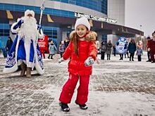 В Челябинске снеговики-добряки исполнили детскую мечту