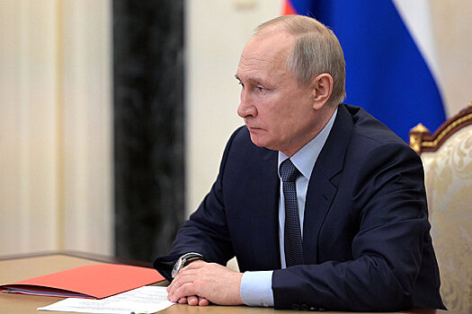 Путин обсудил с Совбезом РФ ситуацию в Каспийском регионе