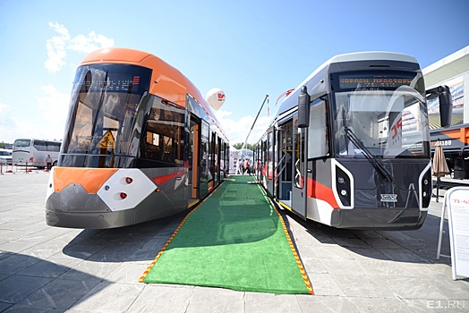 На «Иннопроме» показали трамваи, в которых пассажиров не будет трясти