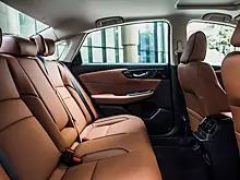 В Россию привезли японский седан с просторным салоном и автоматом по очень приятной цене