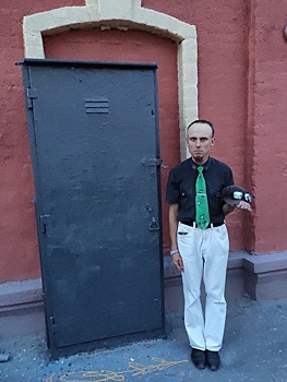 Стрит-арт с Горьким закрасили в центре Нижнего Новгорода