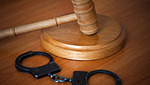 Высокопоставленный полицейский на Ямале лишен звания и осужден на три года за покушение на мошенничество