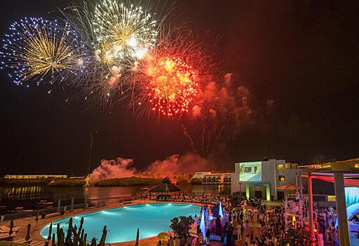 Новогодняя сказка с французским шиком на курортах Club Med