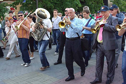 Джазовый стрит-парад в Челябинске. Как это будет