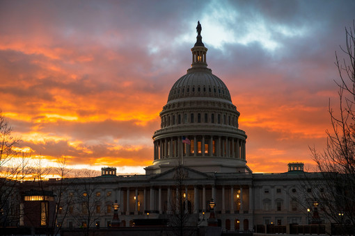 Макконнелл: сенат США на следующей неделе может начать работу над помощью Киеву