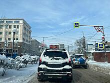 Город колом: снежные пробки сковали утренний Владивосток