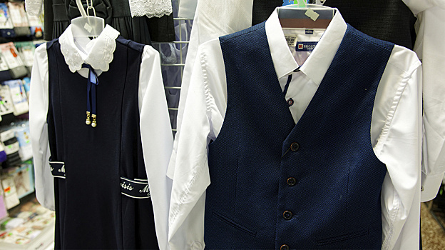 В Госдуме опровергли информацию о введении единой формы для школьников