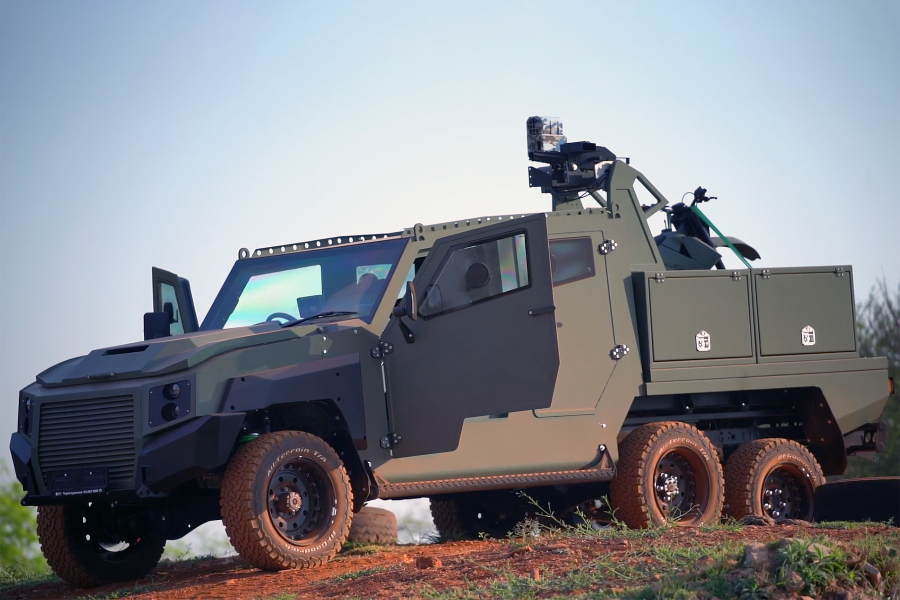 Streit Group Falcon 4x4 APC