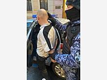 В Эрмитаже задержали севшего на трон посетителя