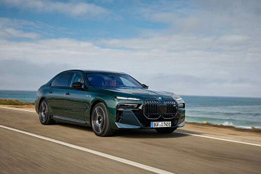 Обзор BMW i7 2024 года