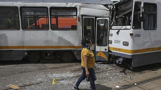 Два трамвая не разъехались в Бухаресте