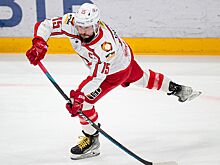 Голкипер «Торпедо» Кульбаков отбил буллит Кузнецова и отпраздновал, изобразив «птичку»