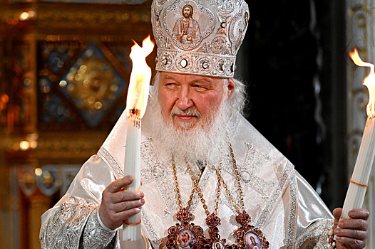 Патриарх Кирилл наградил Эмира Кустурицу орденом за вклад в сохранение традиционных ценностей