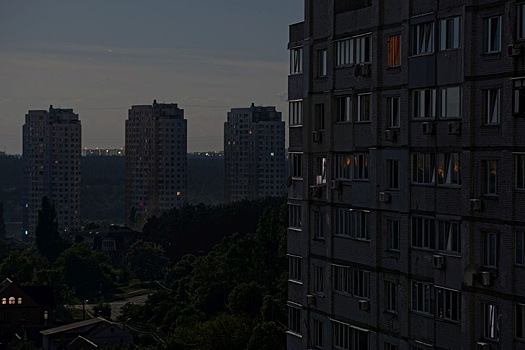 Блэкаут в Киеве показали на видео