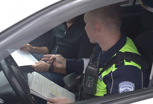 Сотрудники столичной Госавтоинспекции продолжают работу по выявлению и задержанию злостных неплательщиков штрафов
