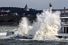 Климатолог Иошпа перечислил самые сильные штормы на Черном море за 300 лет