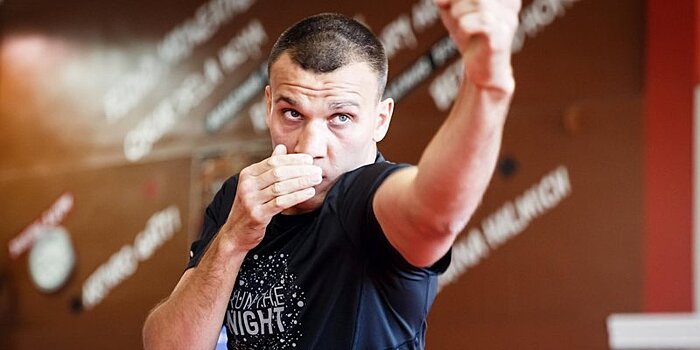 Максим Власов: «Немного корю себя за то, что всё неправильно закончилось. Так что не исключаю возобновления карьеры»