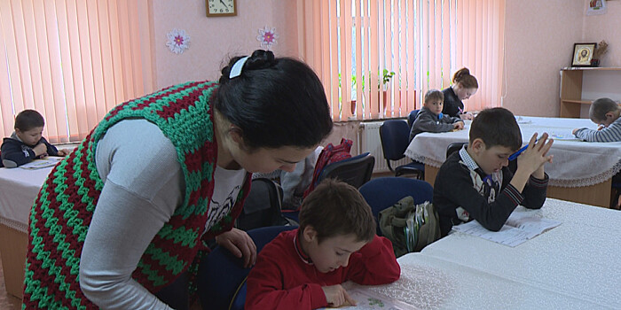 Дома всегда лучше: как в Молдове отказались от детских интернатов