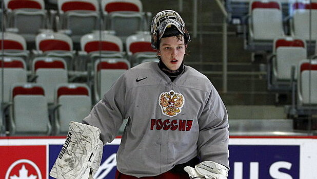 Василевский признан третьей звездой дня в НХЛ
