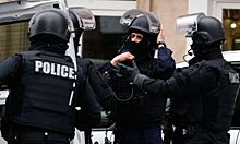 Во Франции задержанный у военной базы мужчина признался в подготовке теракта