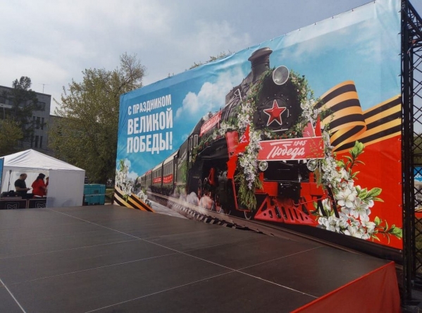 Бессмертные полки, вальс и оживленные улицы: как в Сибири отметили День Победы