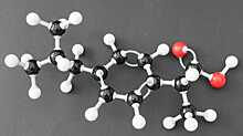 Ибупрофен впервые связали с риском остановки сердца