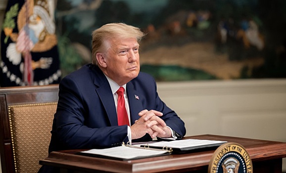 Трампа спросили о введении новых санкций против России