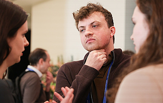 Федерация шахмат России пригласила американца Ниманна на турнир имени Карпова