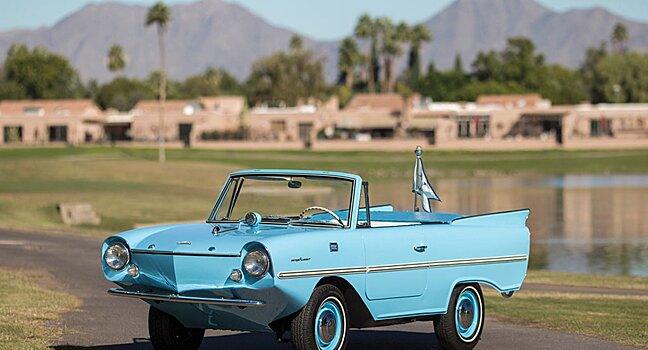 Amphicar — автомобиль амфибия, который не боится суши