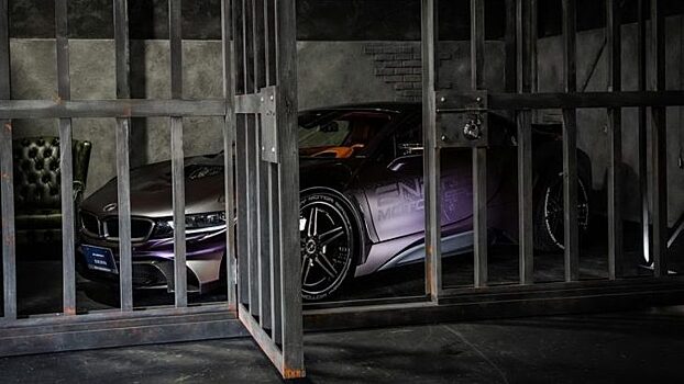 Тюнинг по-японски: купе BMW i8 Dark Knight by EVE.RYN