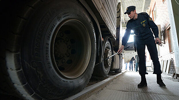 Северо-Осетинская таможня опровергла данные о массовом отказе во ввозе авто