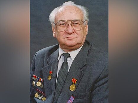 Умер создатель истребителя Су-30 Игорь Емельянов